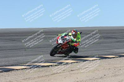 media/Oct-13-2025-Moto Forza (Mon) [[a66d839500]]/3-B Group/Session 2 (Bowl)/